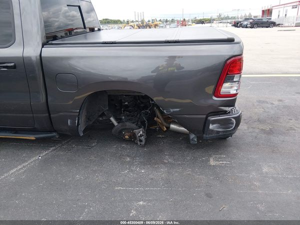 2024 RAM 1500 BIG HORN  4X2 5'7 BOX
