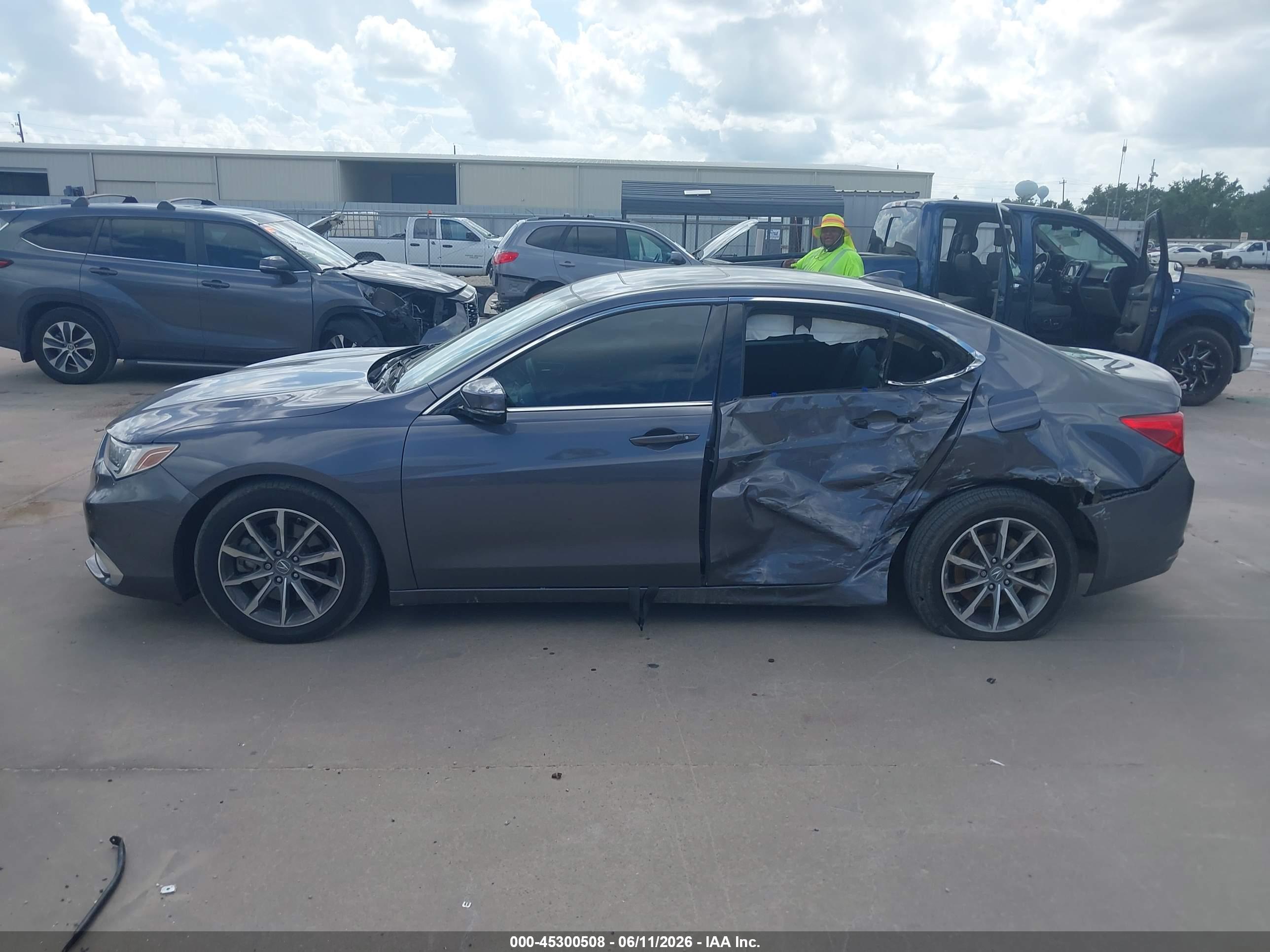 2020 ACURA TLX STANDARD