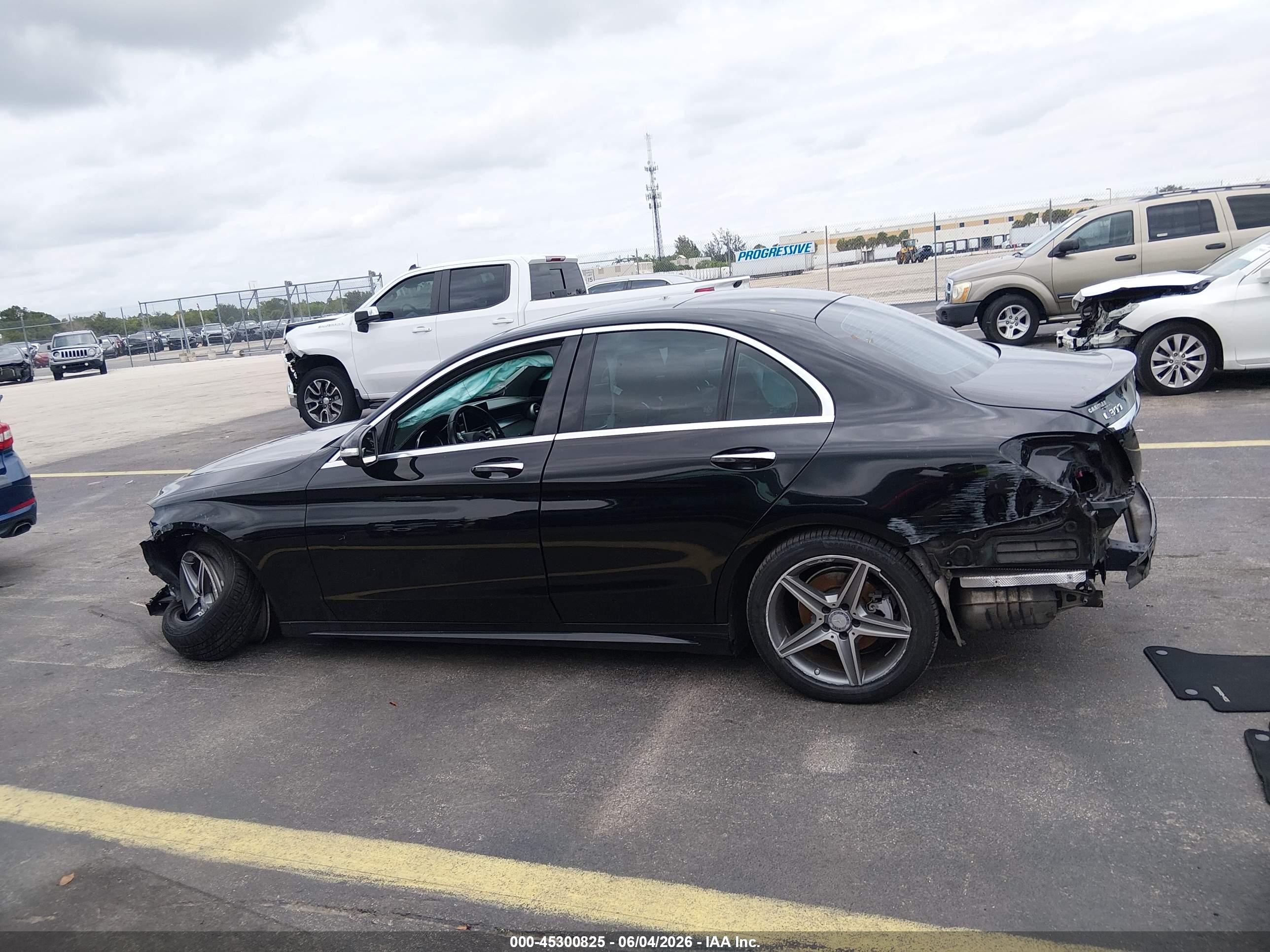 2015 MERCEDES-BENZ C 300 SPORT