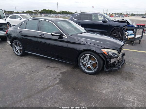 2015 MERCEDES-BENZ C 300 SPORT