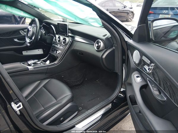 2015 MERCEDES-BENZ C 300 SPORT