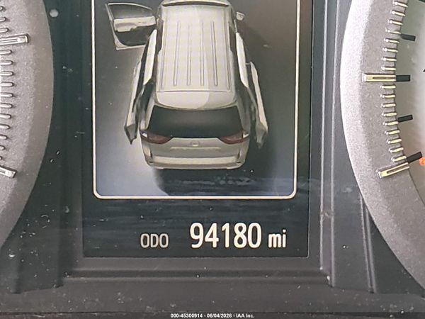 2016 TOYOTA SIENNA