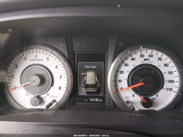 2016 TOYOTA SIENNA