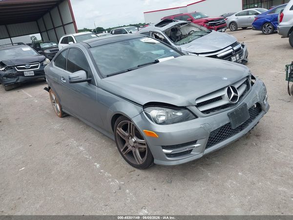 2013 MERCEDES-BENZ C 250 C250