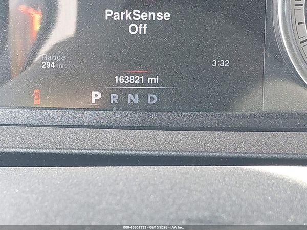 2016 RAM 1500 SLT