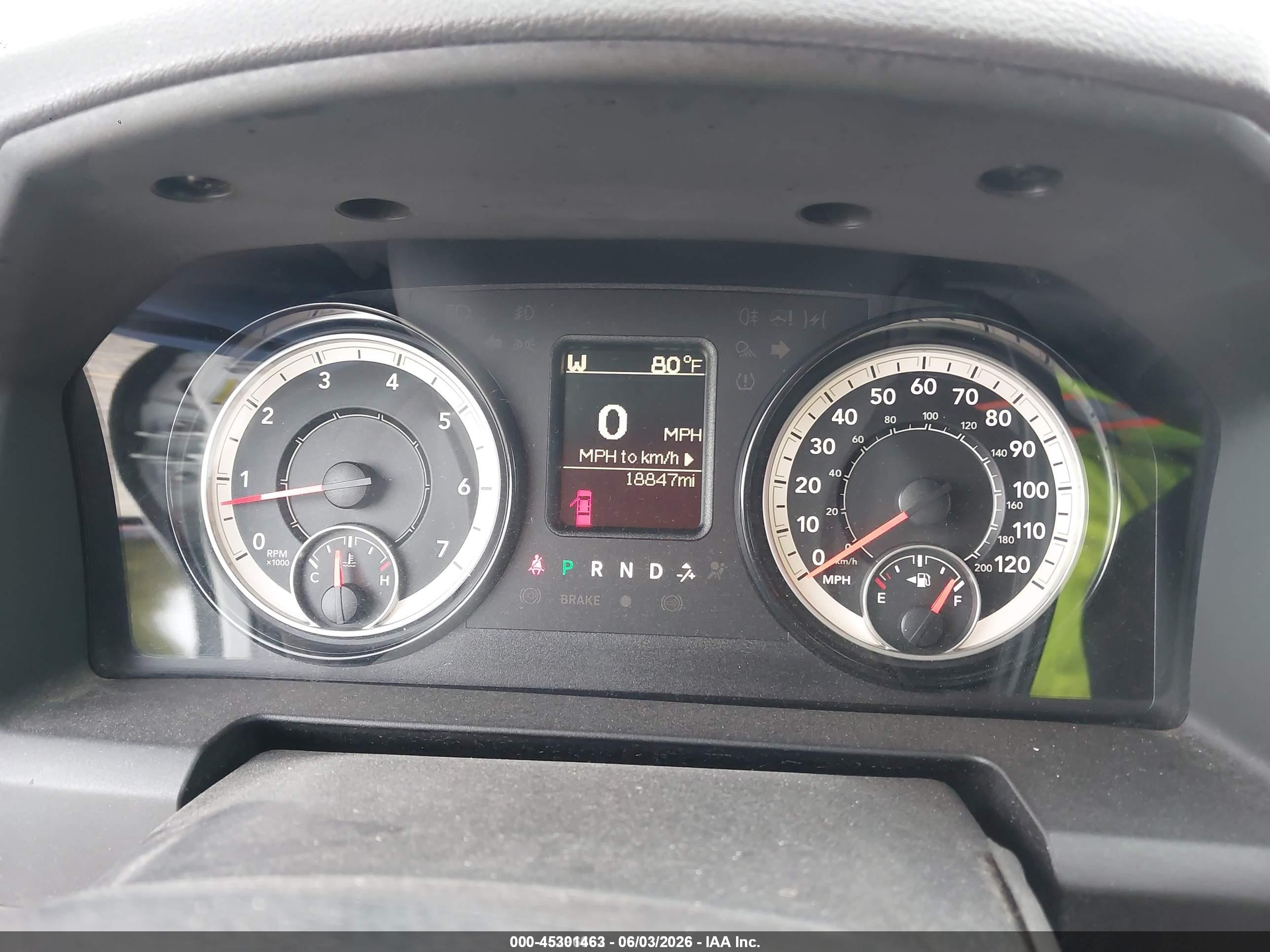 2018 RAM 2500 TRADESMAN  4X2 8' BOX