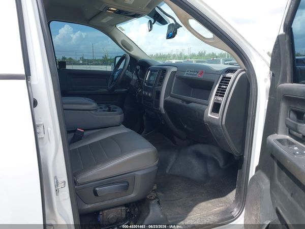2018 RAM 2500 TRADESMAN  4X2 8' BOX