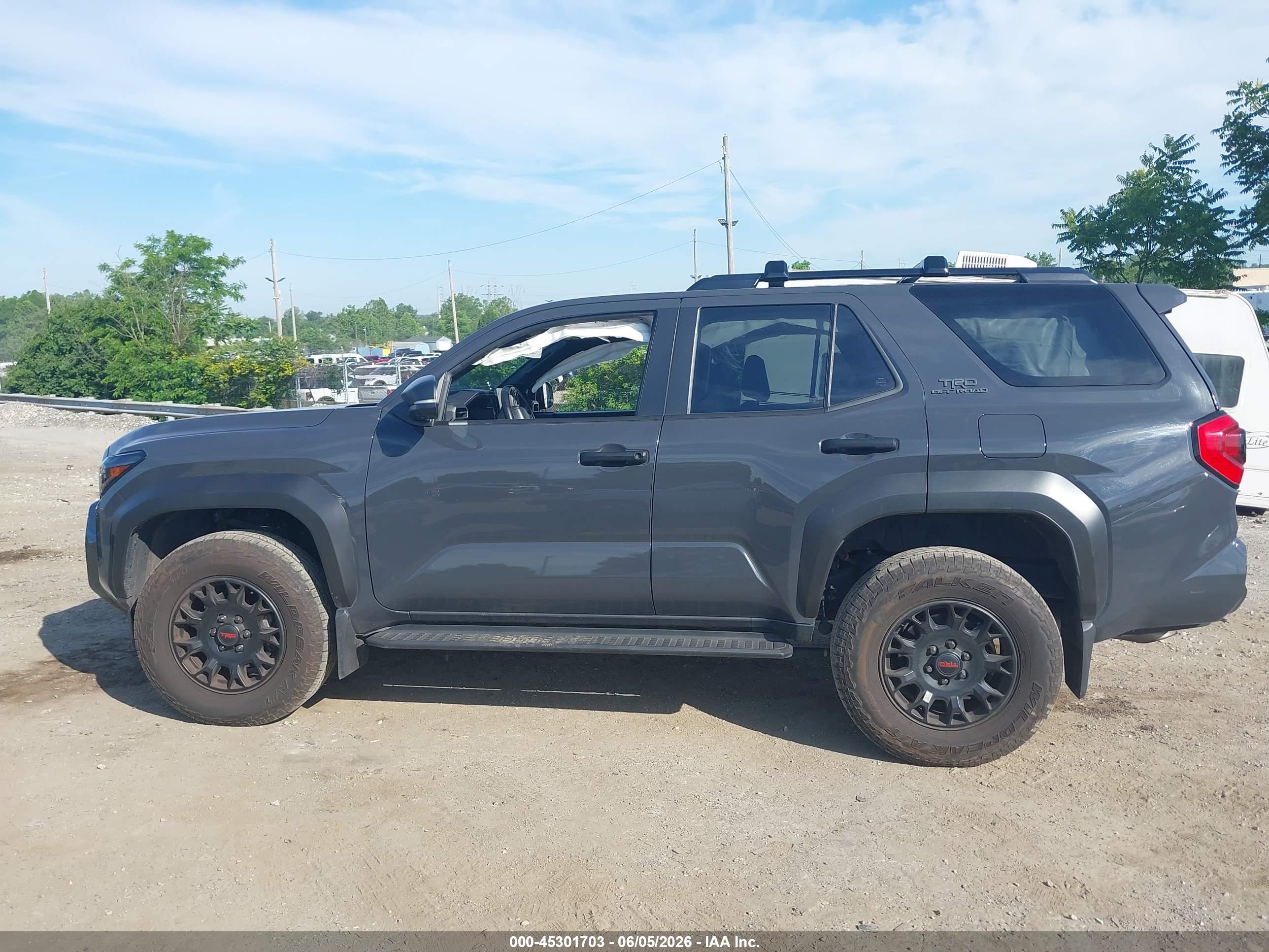 2025 TOYOTA 4RUNNER TRD OFF ROAD PREMIUM