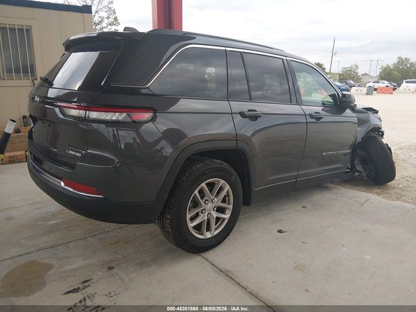 2025 JEEP GRAND CHEROKEE LAREDO X 4X4