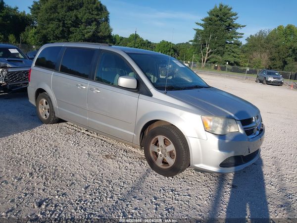 2012 DODGE GRAND CARAVAN SXT — I1