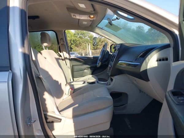 2012 DODGE GRAND CARAVAN SXT — I5