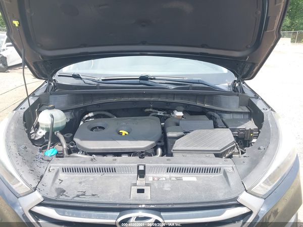 2017 HYUNDAI TUCSON SE PLUS