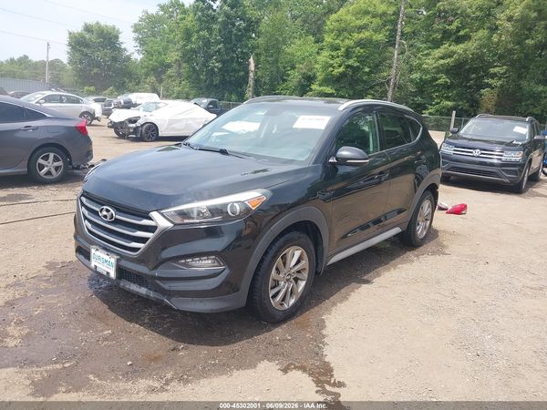2017 HYUNDAI TUCSON SE PLUS