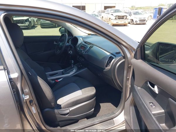 2016 KIA SPORTAGE LX