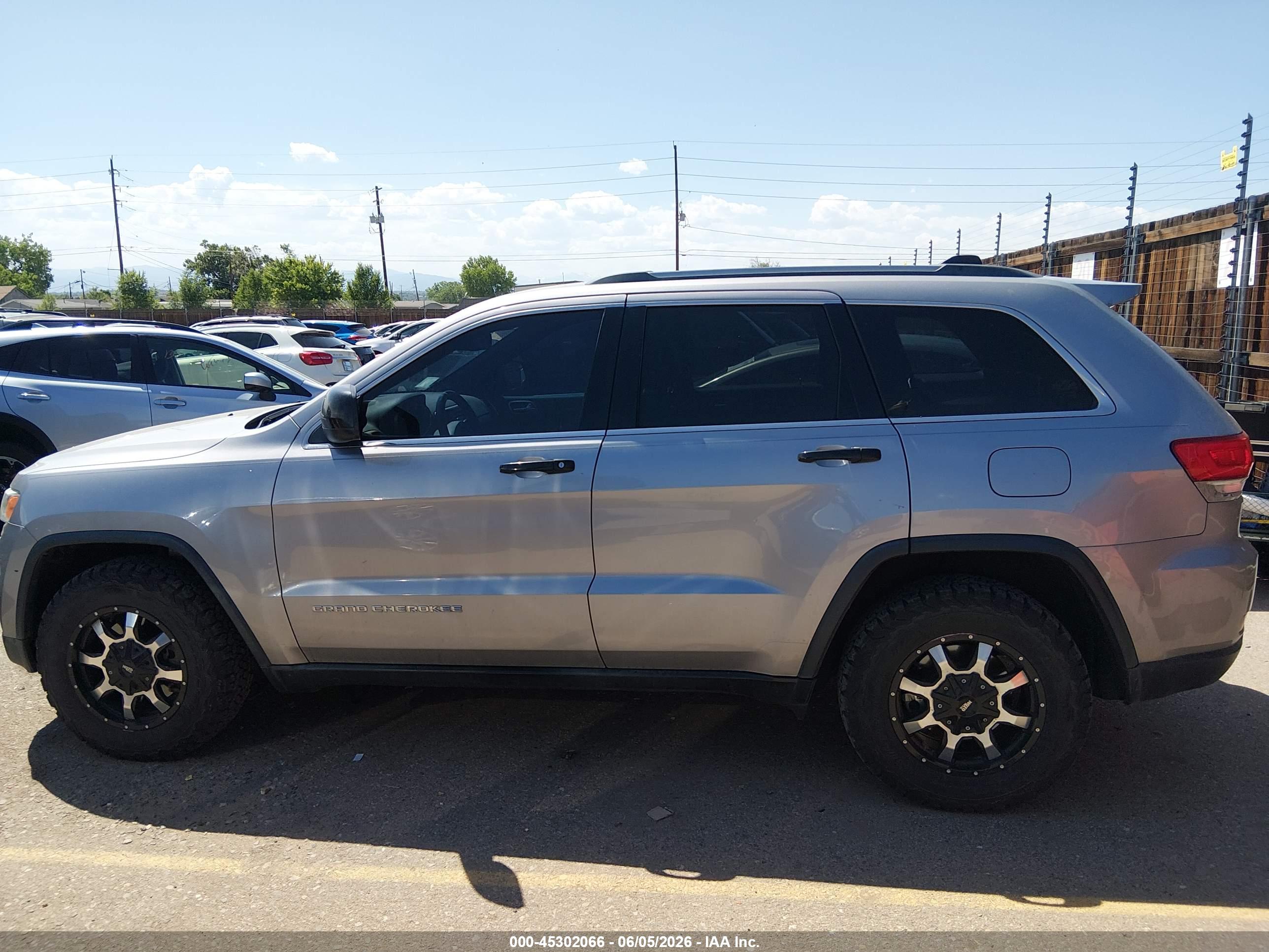 2016 JEEP GRAND CHEROKEE LAREDO