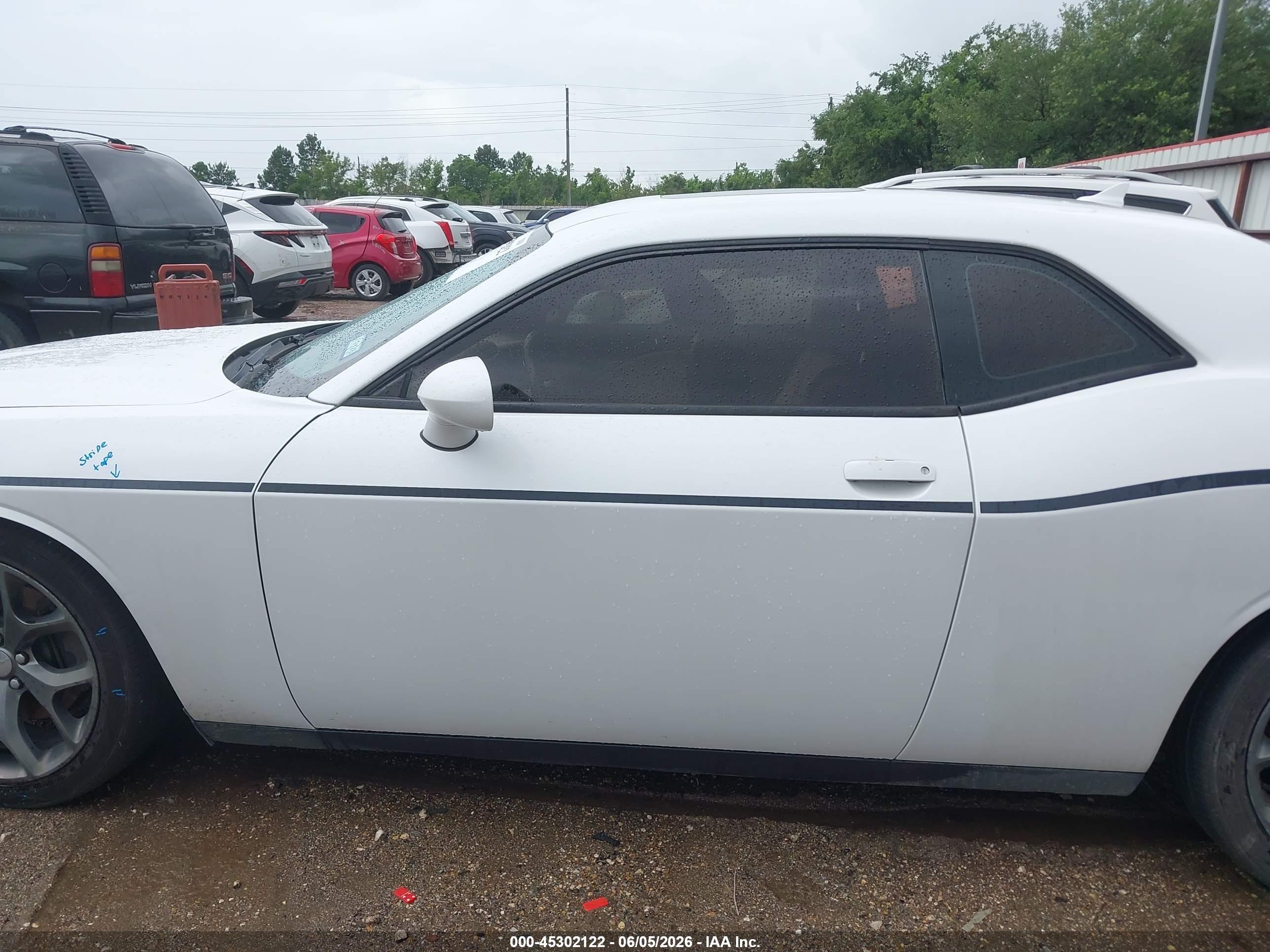 2015 DODGE CHALLENGER SXT PLUS