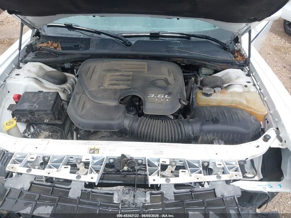 2015 DODGE CHALLENGER SXT PLUS