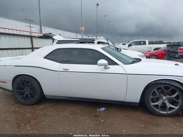 2015 DODGE CHALLENGER SXT PLUS
