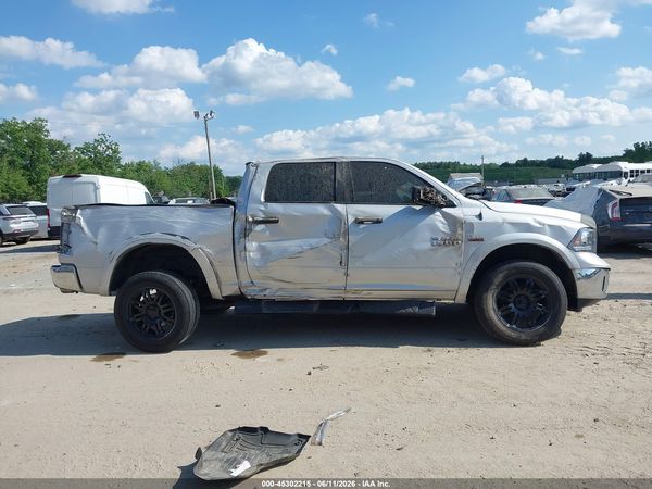 2016 RAM 1500 LARAMIE