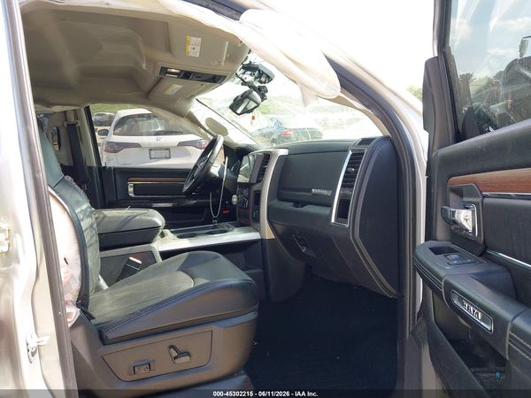 2016 RAM 1500 LARAMIE