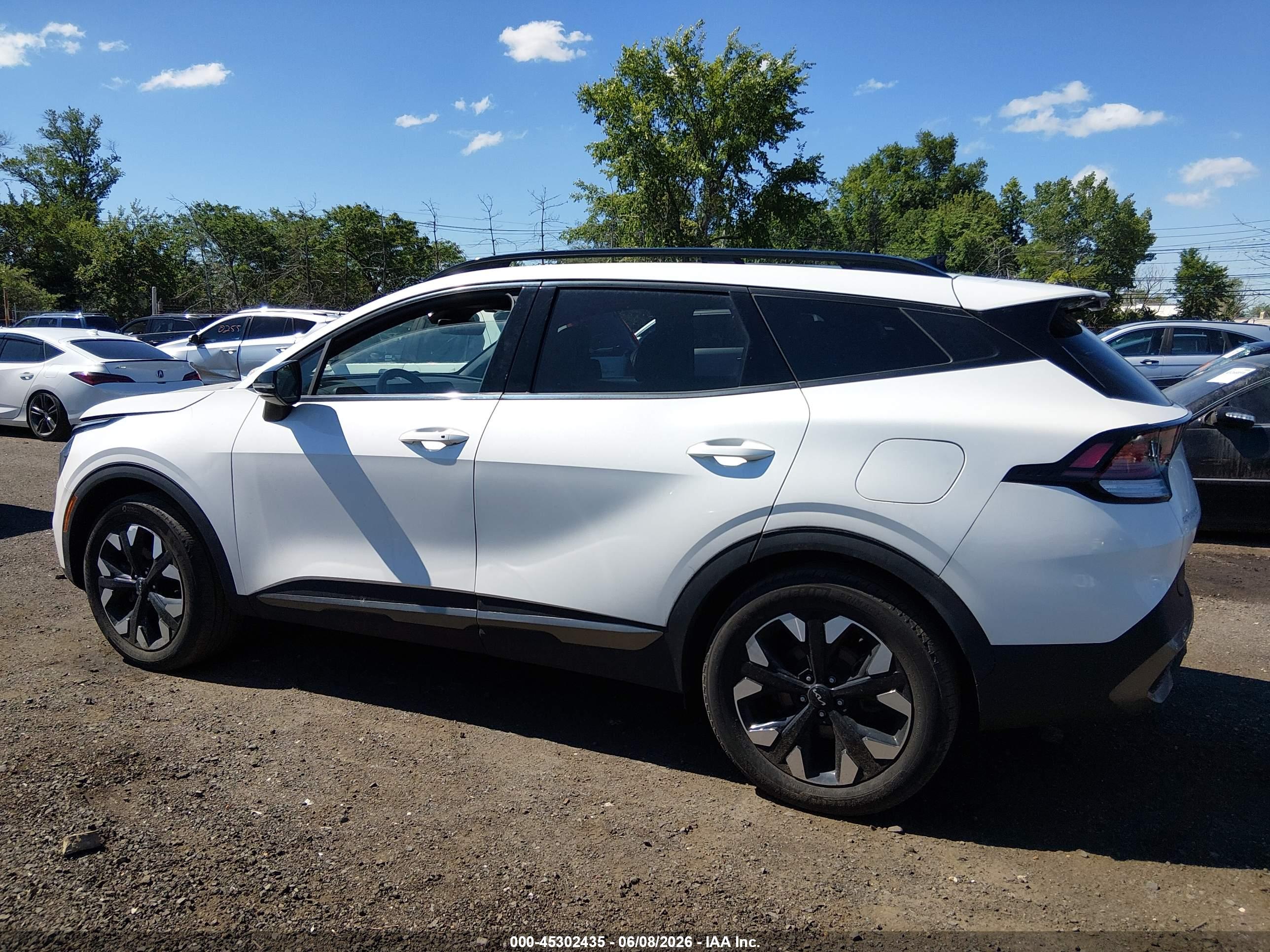 2023 KIA SPORTAGE PLUG-IN HYBRID X-LINE
