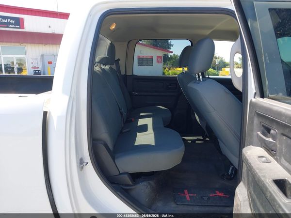 2018 RAM 1500 TRADESMAN  4X2 5'7 BOX