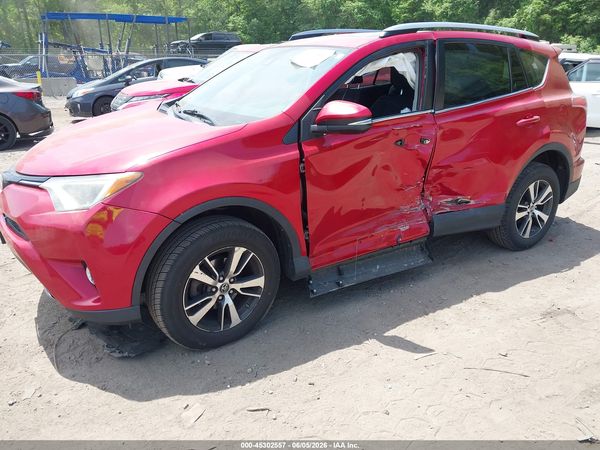 2017 TOYOTA RAV4 XLE