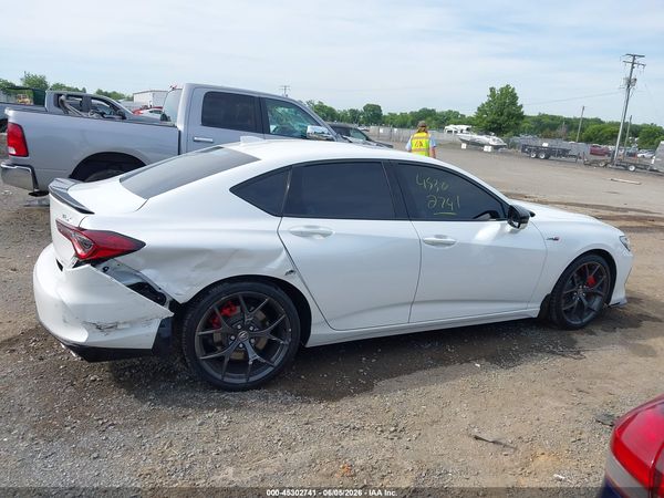 2022 ACURA TLX