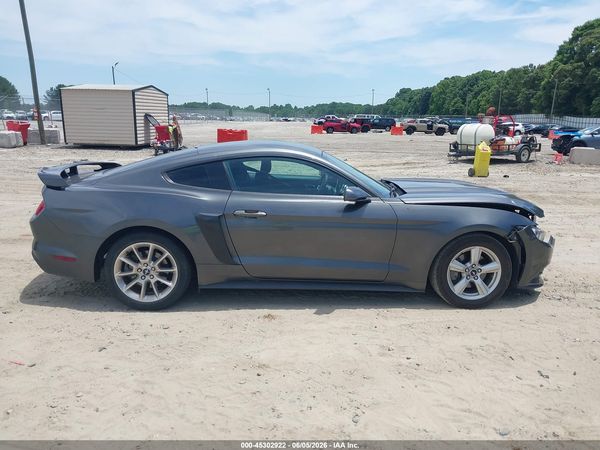 2017 FORD MUSTANG V6