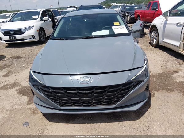 2022 HYUNDAI ELANTRA SEL