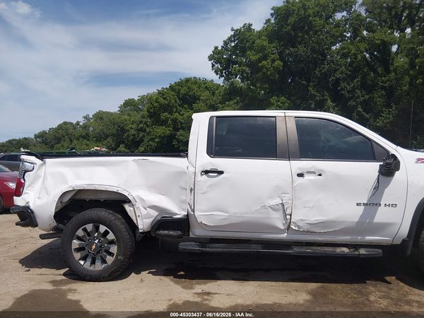 2024 CHEVROLET SILVERADO 2500HD 4WD  STANDARD BED CUSTOM — I28