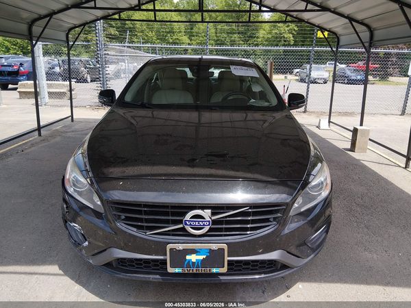 2017 VOLVO S60 T5 DYNAMIC