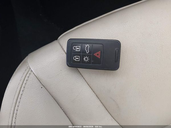2017 VOLVO S60 T5 DYNAMIC