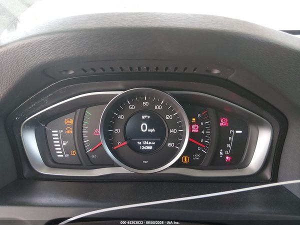 2017 VOLVO S60 T5 DYNAMIC