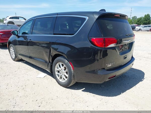 2017 CHRYSLER PACIFICA LX