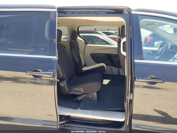 2017 CHRYSLER PACIFICA LX