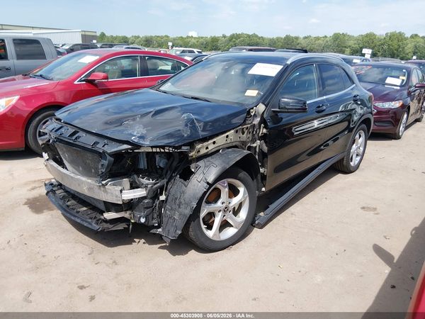 2020 MERCEDES-BENZ GLA 250 GLA250