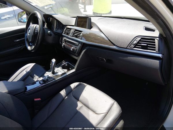 2015 BMW 320I
