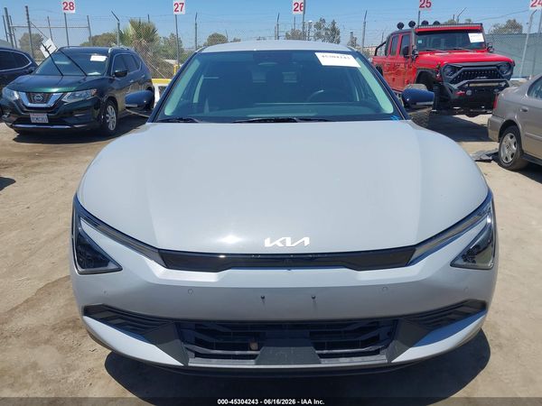 2025 KIA EV6 LIGHT LONG RANGE RWD