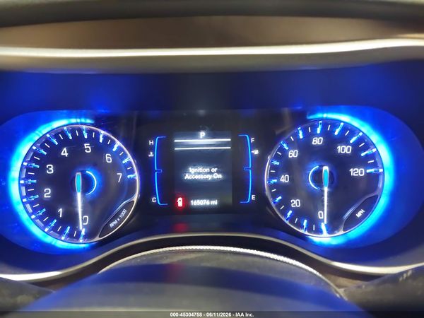 2019 CHRYSLER PACIFICA TOURING L — I7