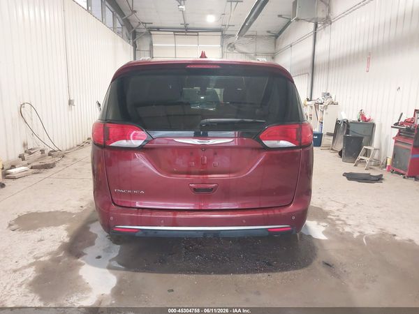 2019 CHRYSLER PACIFICA TOURING L — I119