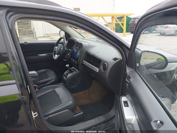 2017 JEEP COMPASS LATITUDE FWD
