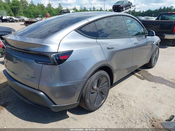 2026 TESLA MODEL Y