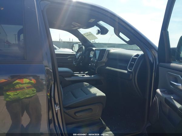 2021 RAM 1500 BIG HORN  4X4 6'4 BOX
