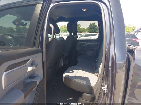 2021 RAM 1500 BIG HORN  4X4 6'4 BOX