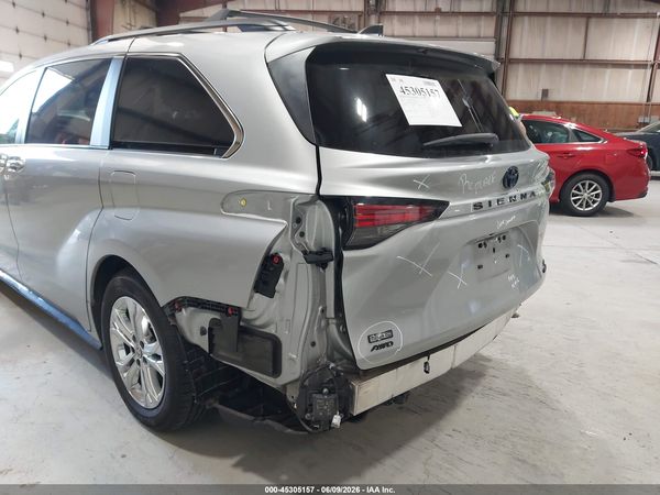 2023 TOYOTA SIENNA 25TH ANNIVERSARY EDITION
