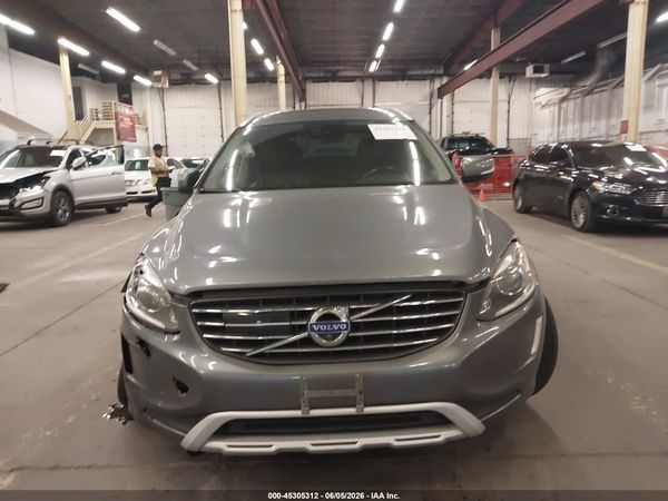 2016 VOLVO XC60 T5 PLATINUM