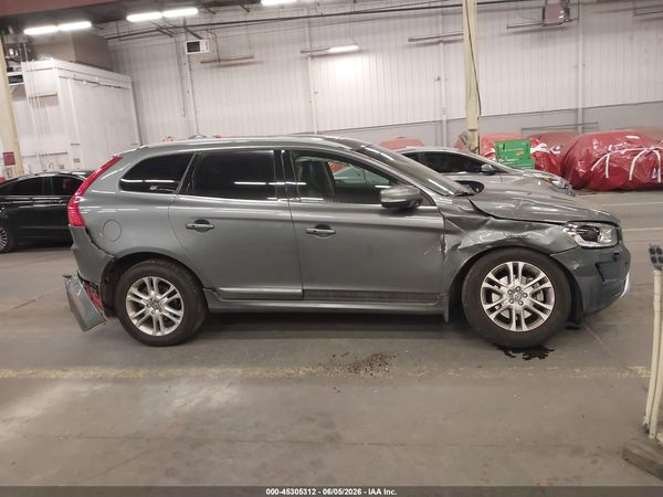 2016 VOLVO XC60 T5 PLATINUM