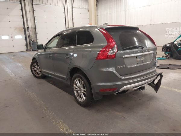 2016 VOLVO XC60 T5 PLATINUM