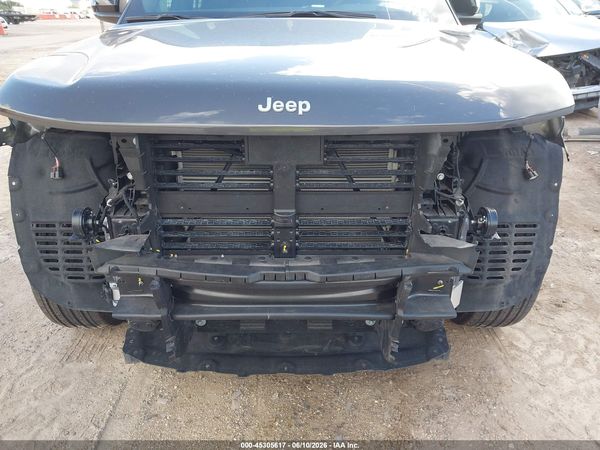 2025 JEEP GRAND CHEROKEE L LAREDO X 4X2